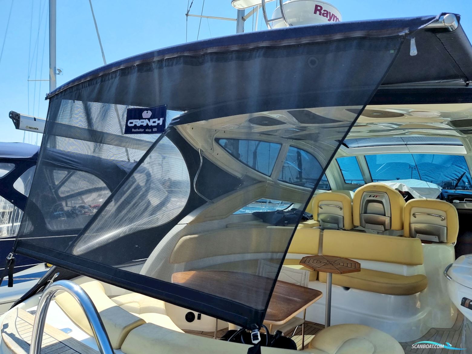 Cranchi Mediterranee 43 HT Volvo Penta IPS-600