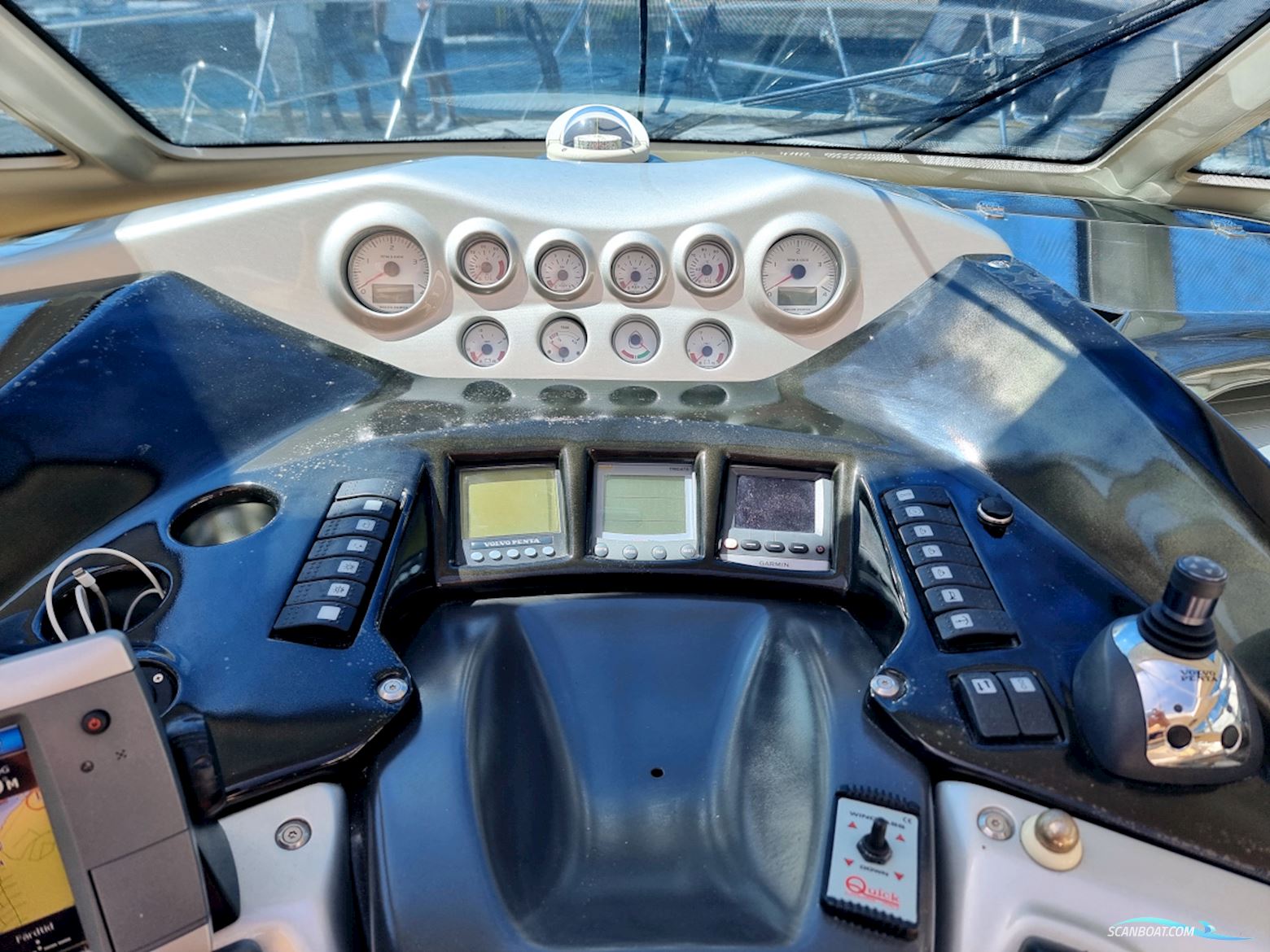 Cranchi Mediterranee 43 HT Volvo Penta IPS-600