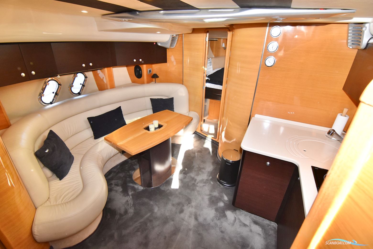 Cranchi Mediterranee 47