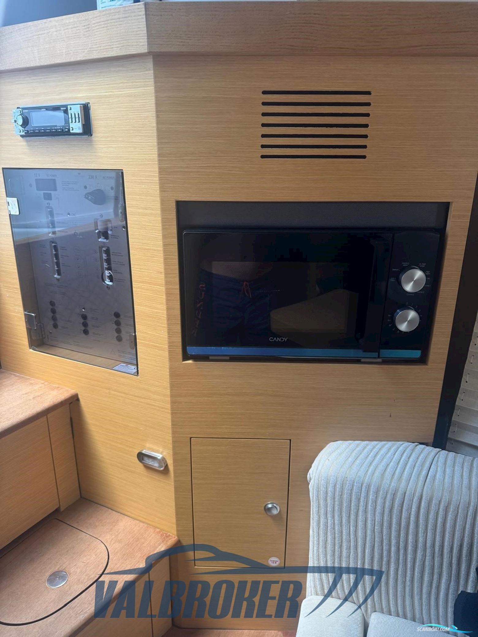Cranchi Pelican 32