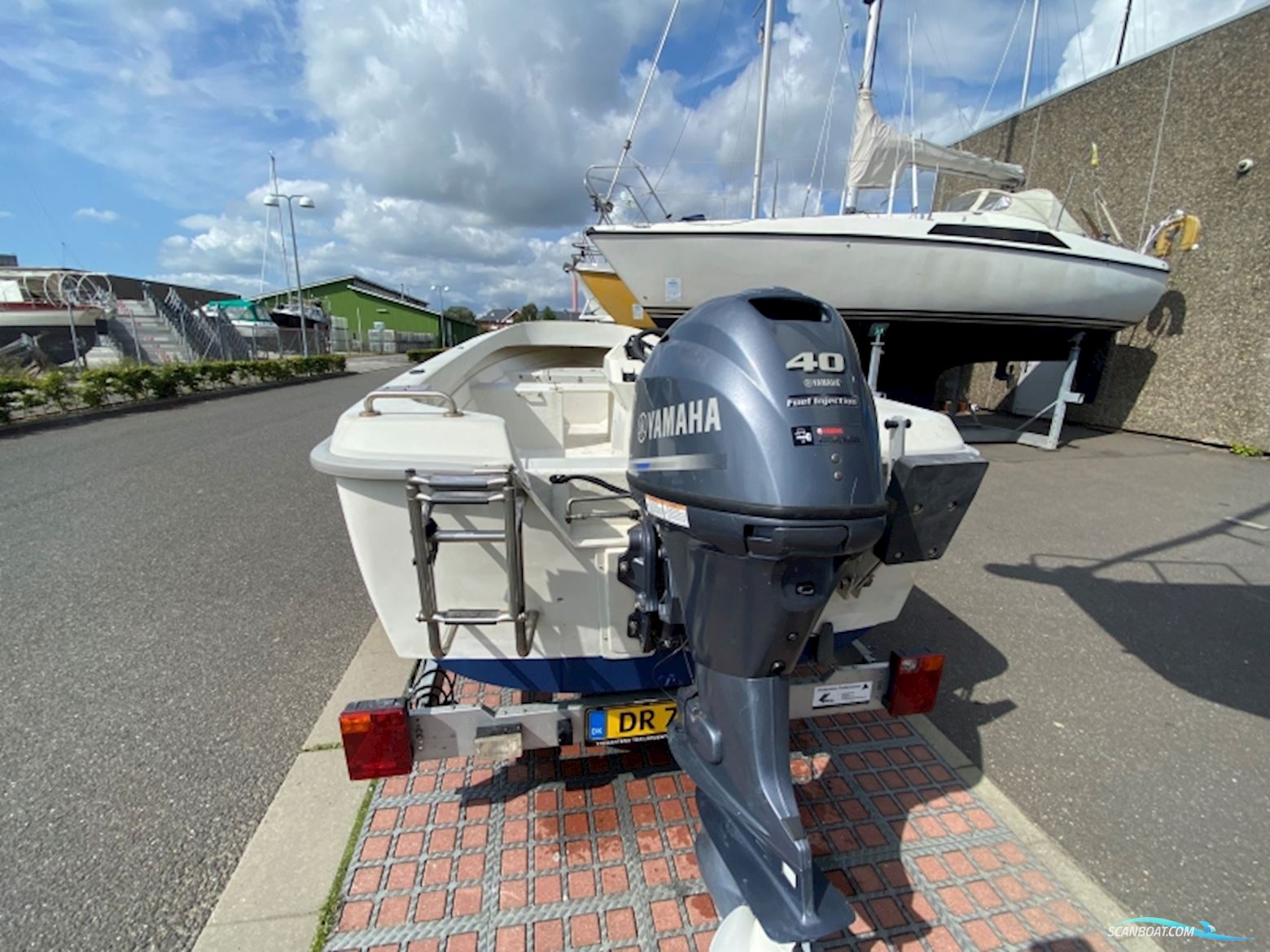 Crescent 499 Styrepultsbåd