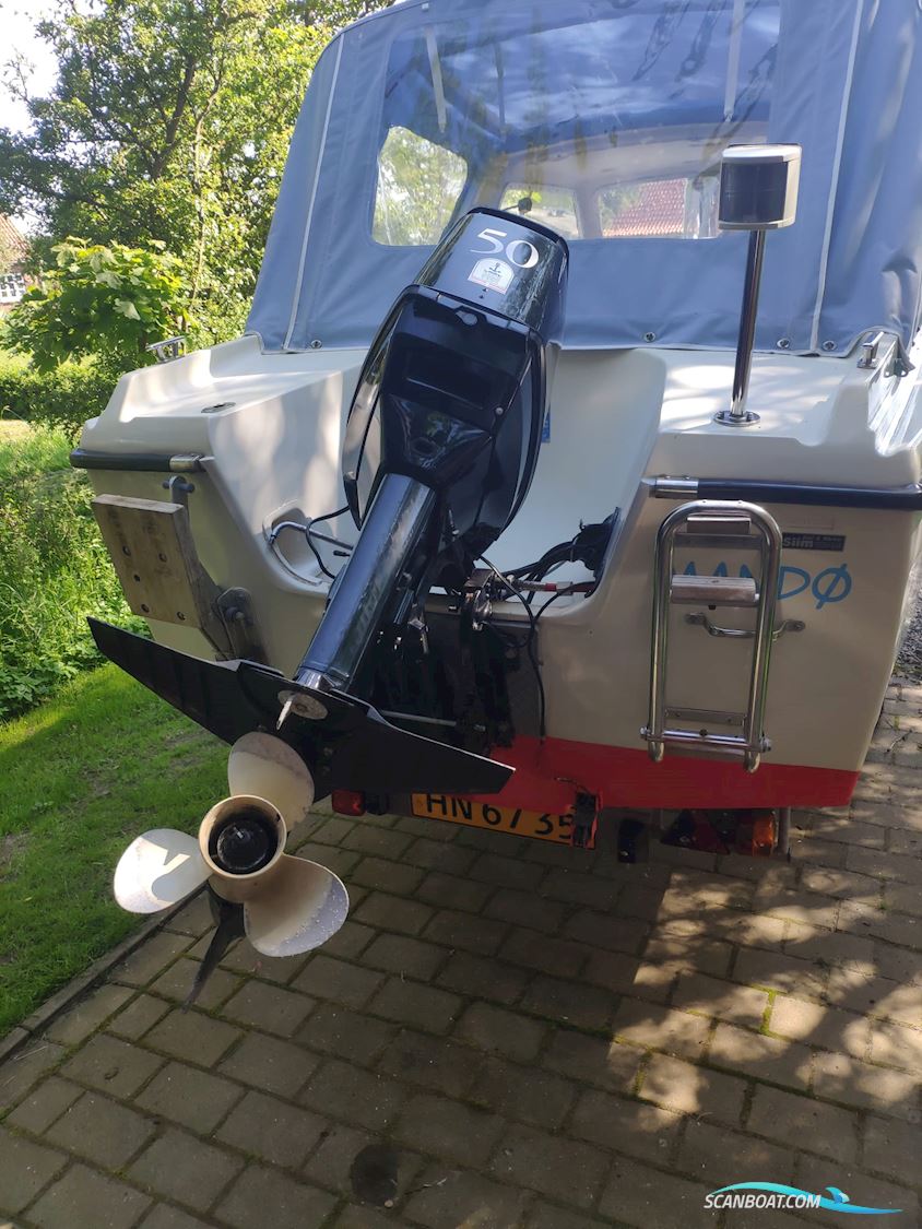 Crescent 535 Classic