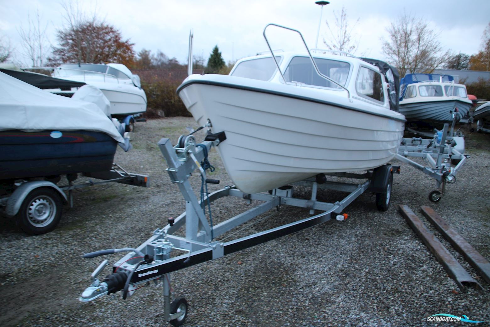 Crescent 535 Classic