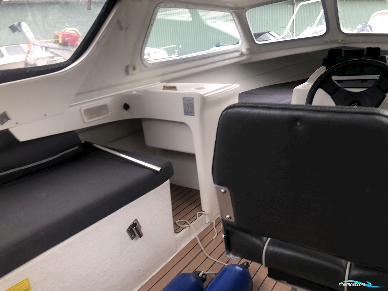 Crescent 535 Classic