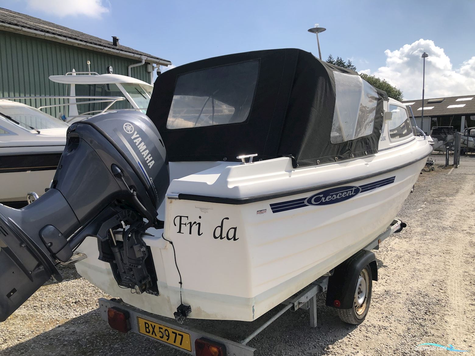 Crescent 535 Classic