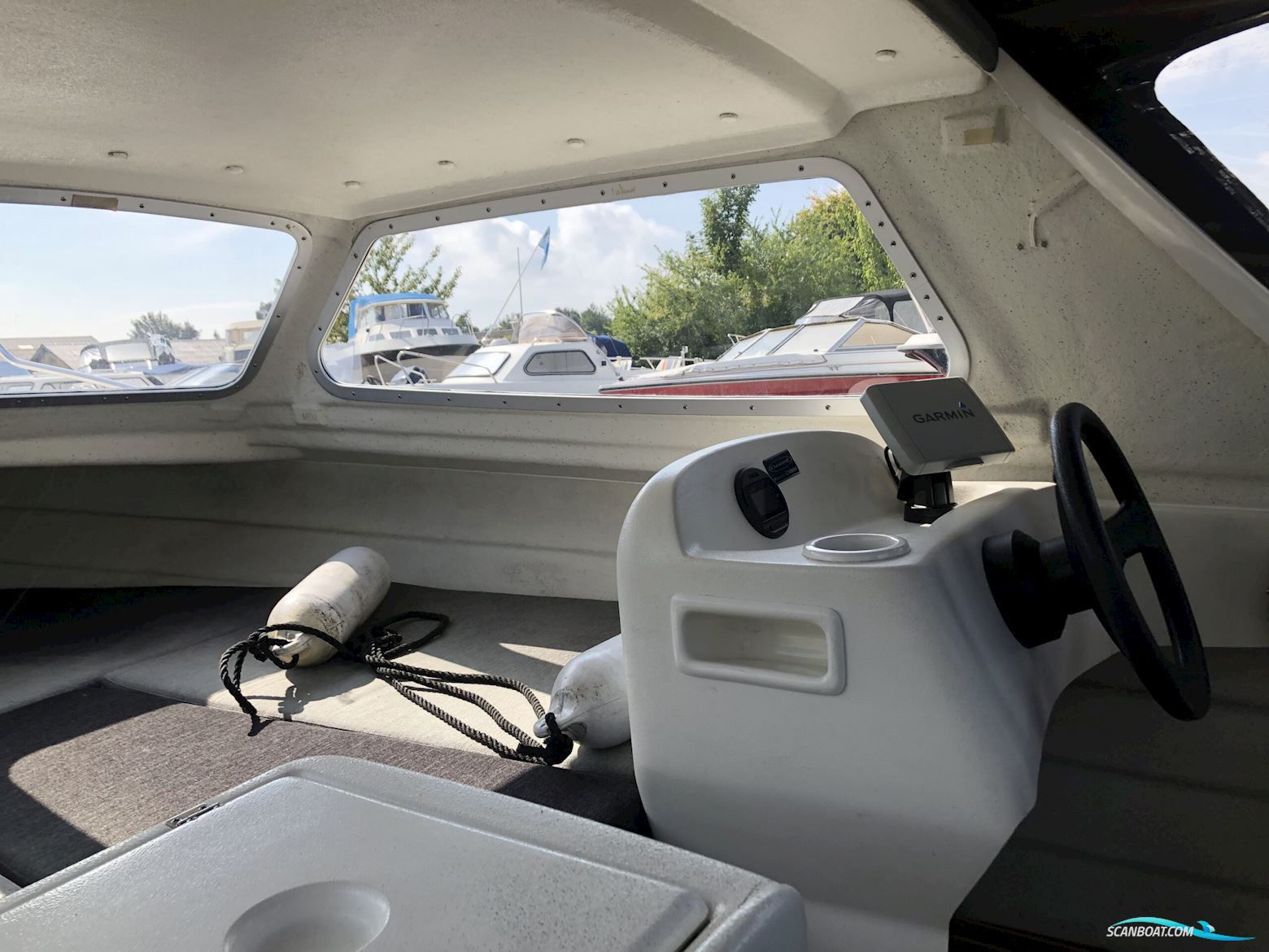 Crescent 535 Classic