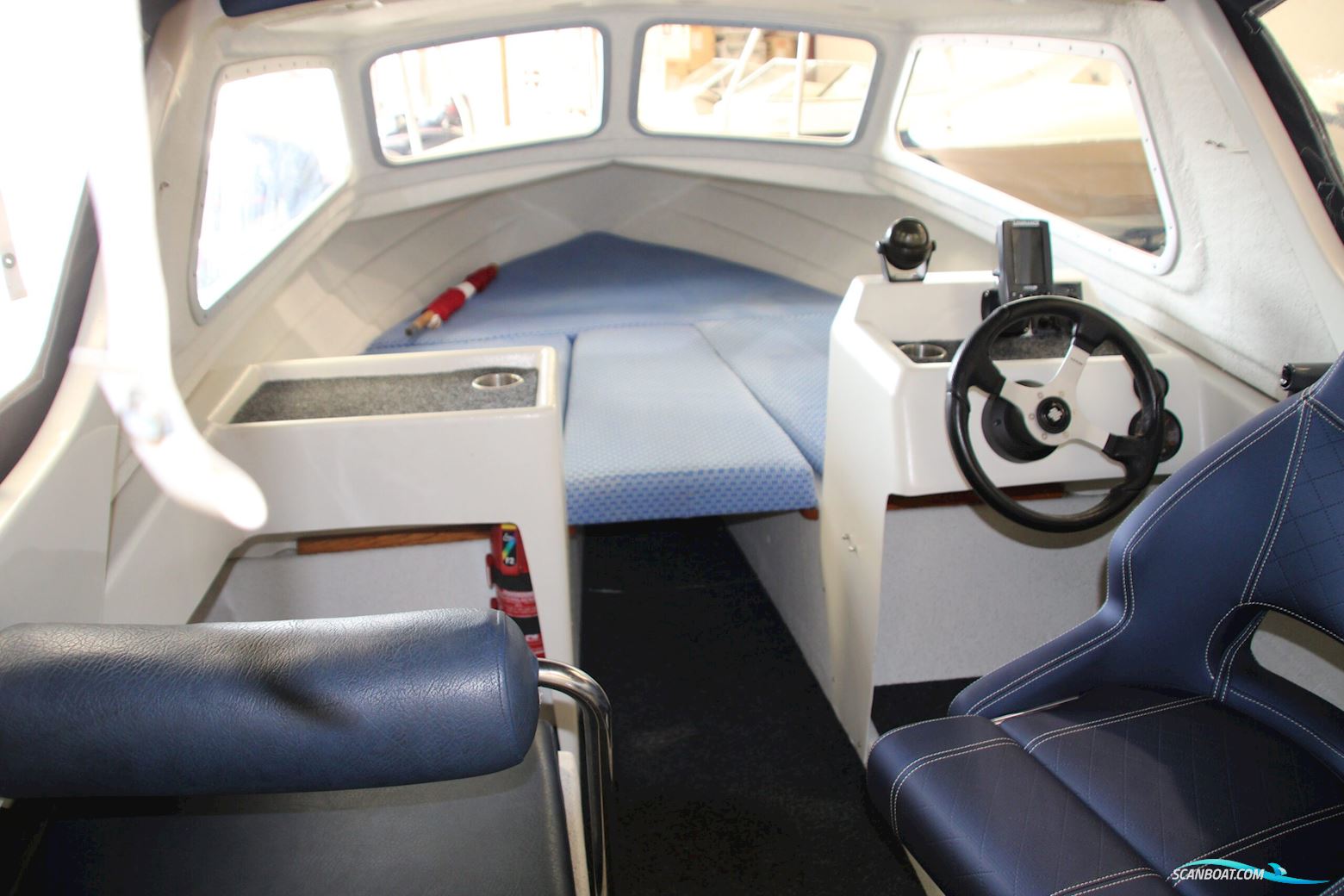 Crescent 535 Classic