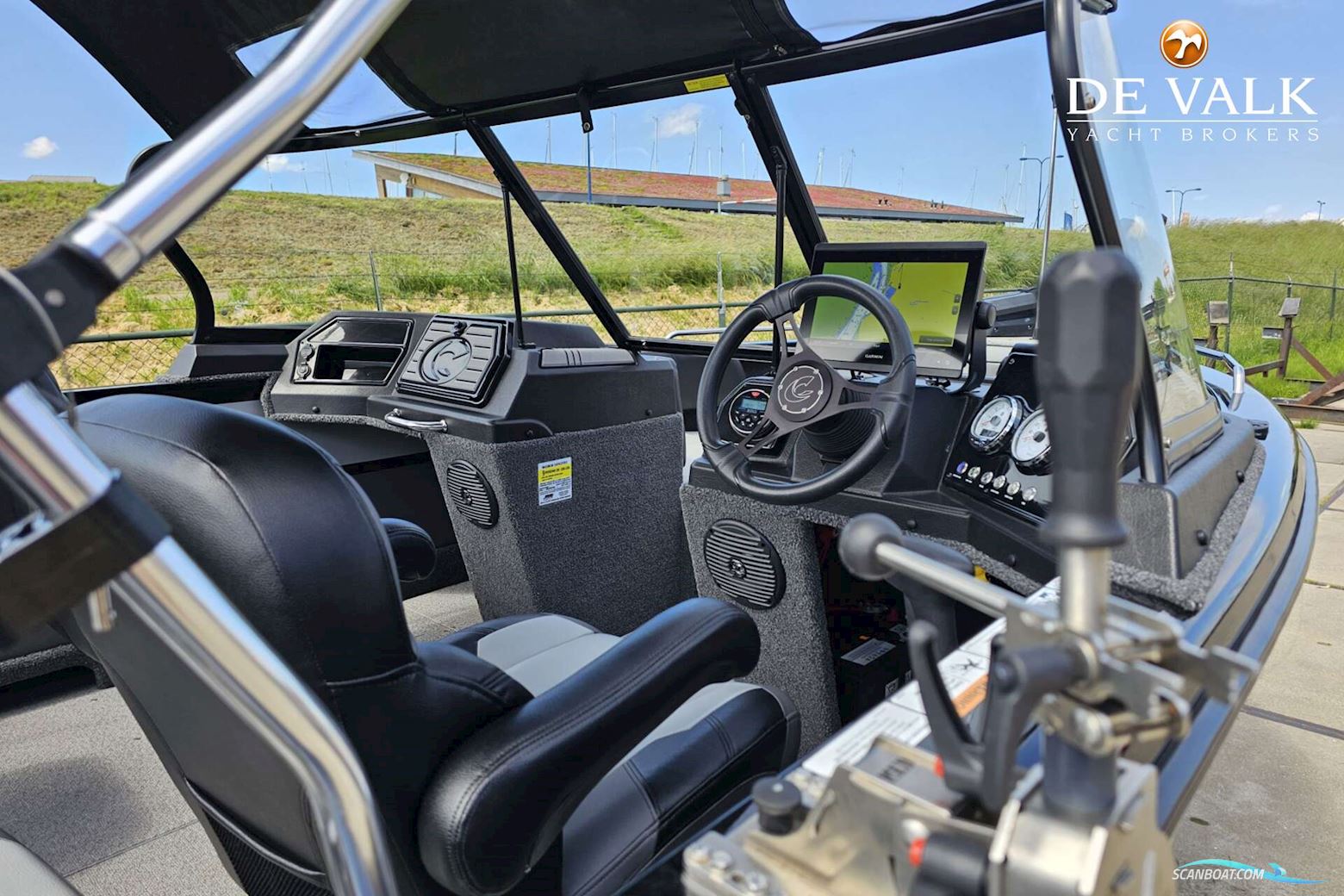 Crestliner Sportfish 2050