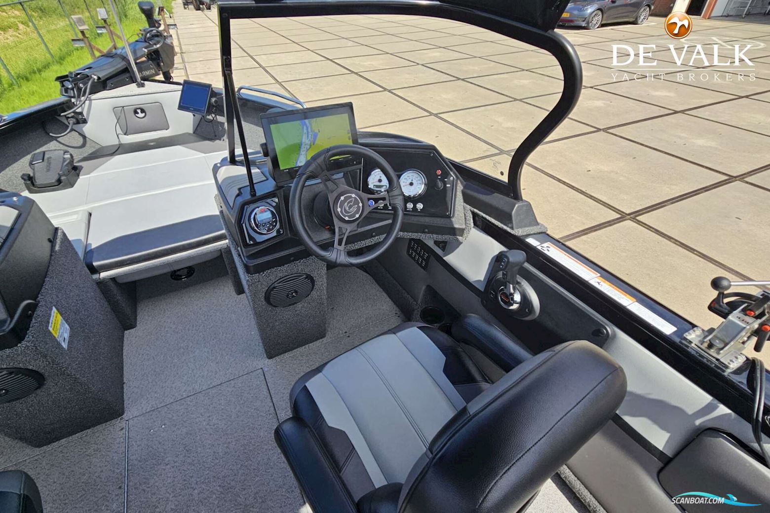 Crestliner Sportfish 2050