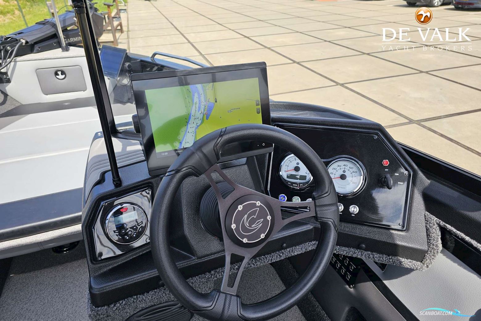 Crestliner Sportfish 2050