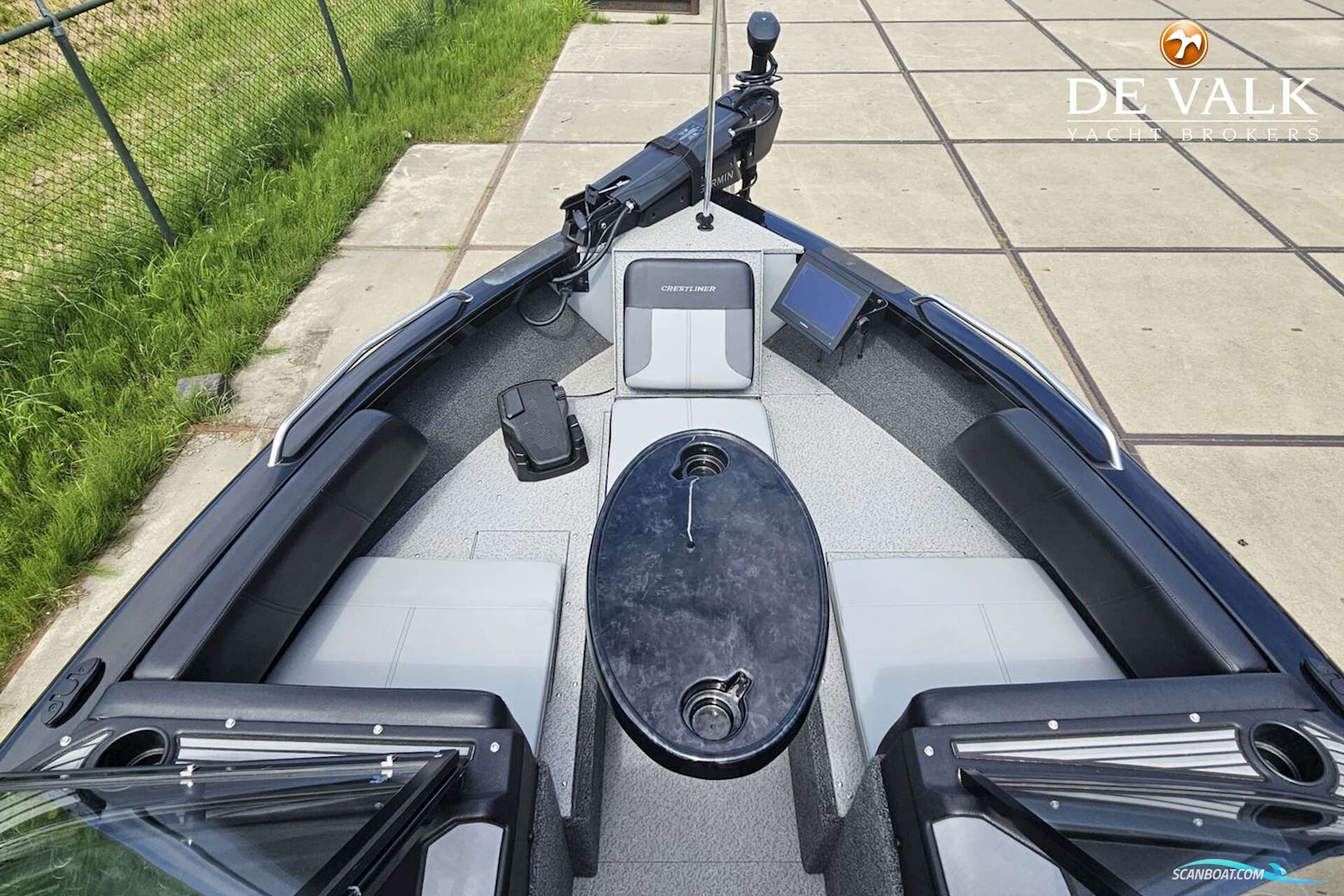 Crestliner Sportfish 2050