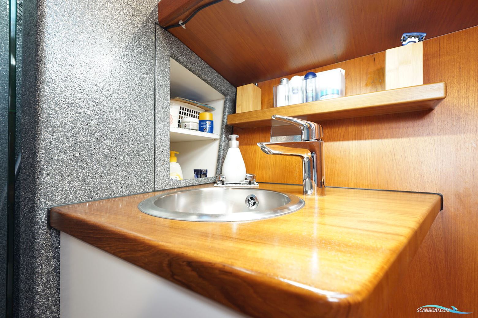 Crown Cruiser 11.90 OK