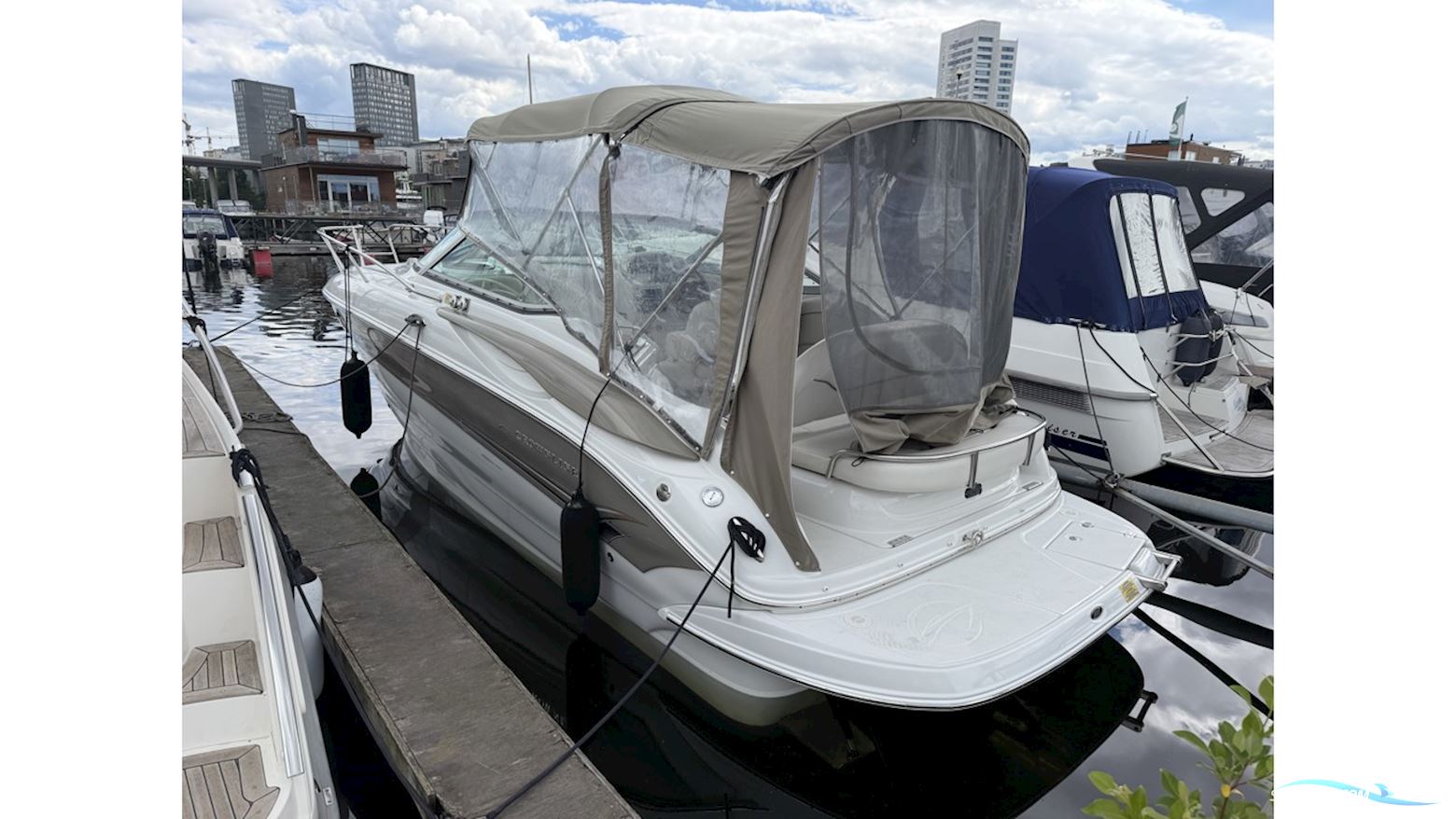 Crownline 250 CR Motorboten 2005, met Mercruiser motor, Sweden