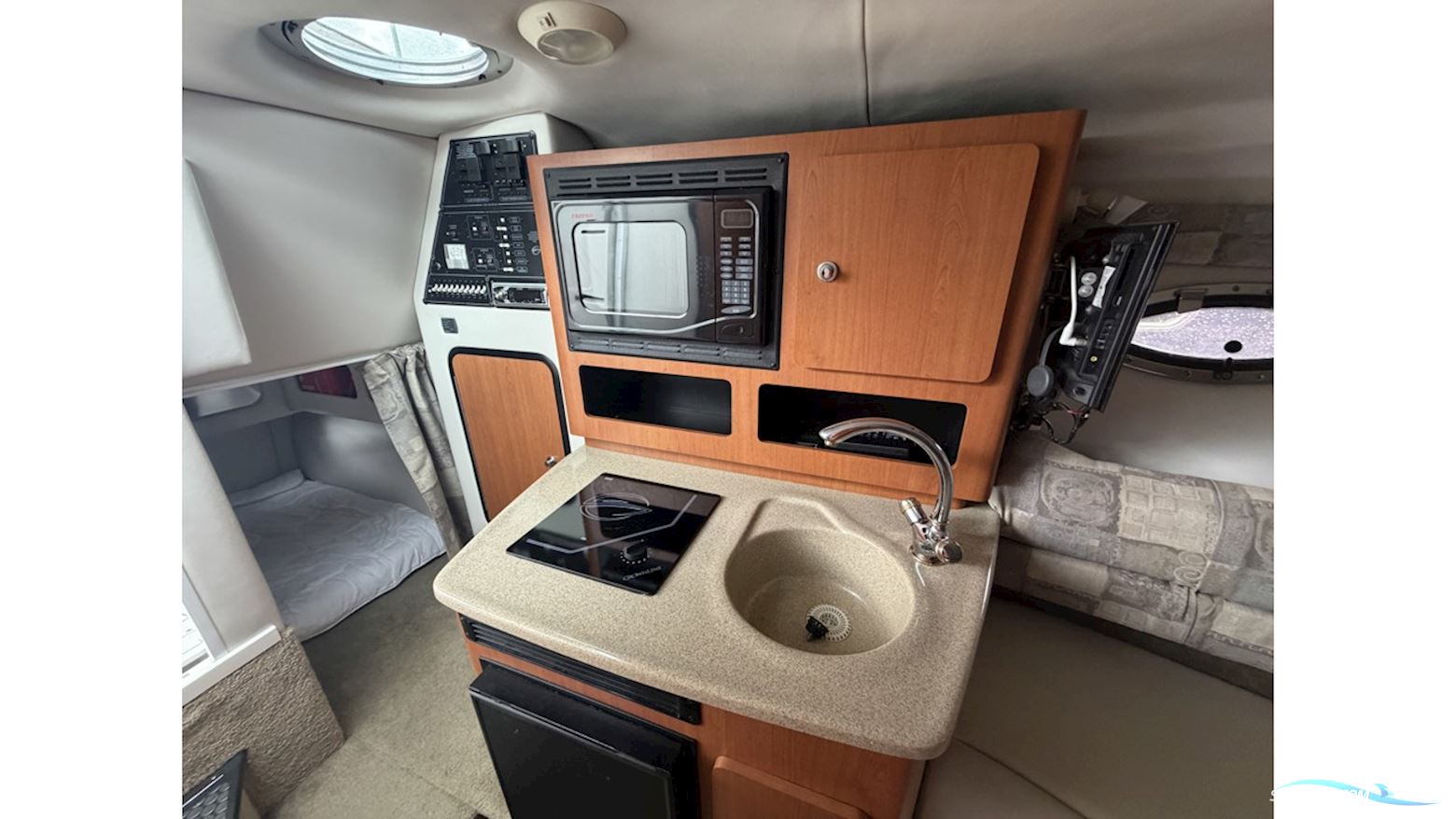 Crownline 250 CR