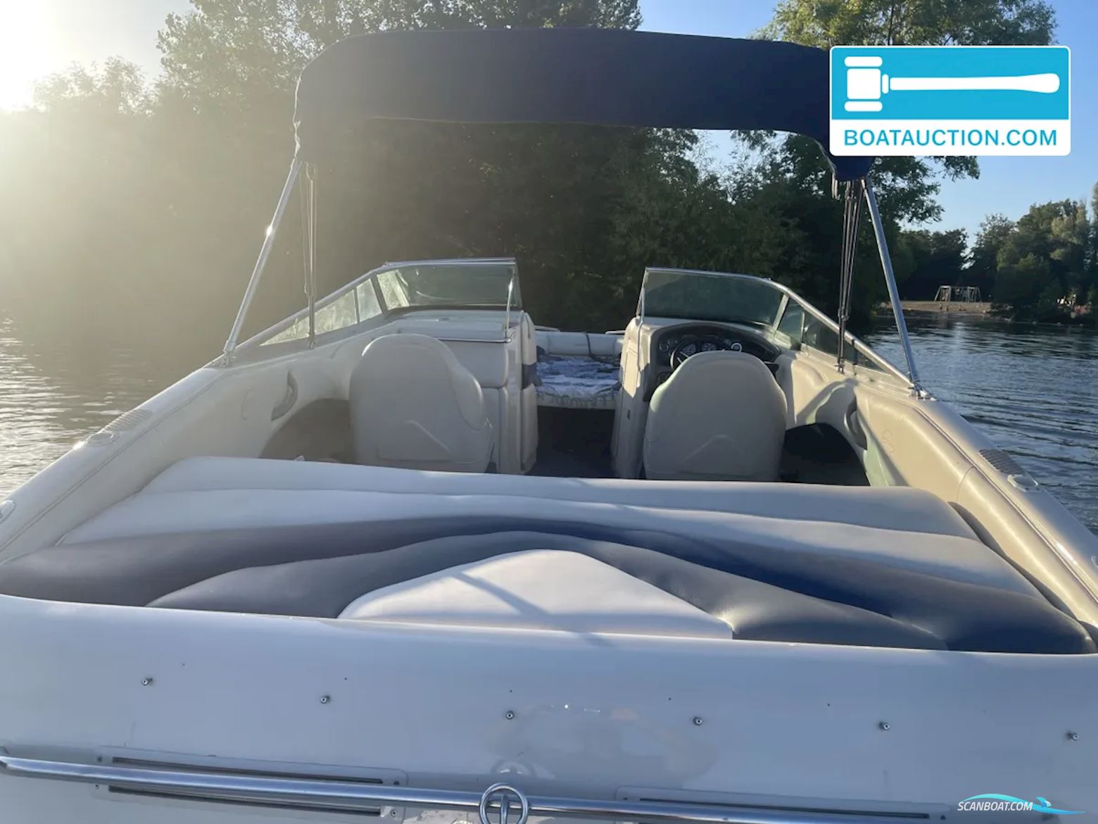Crownline 266 BR