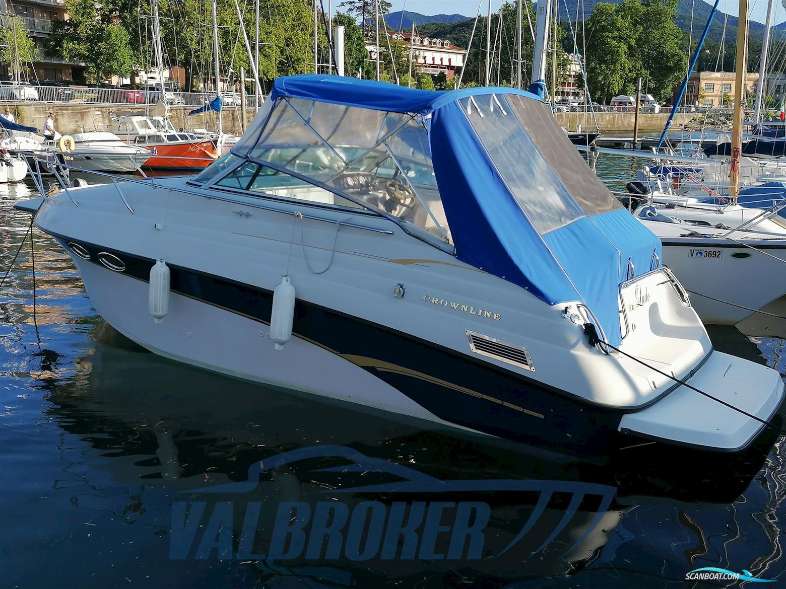 Crownline 268 CR