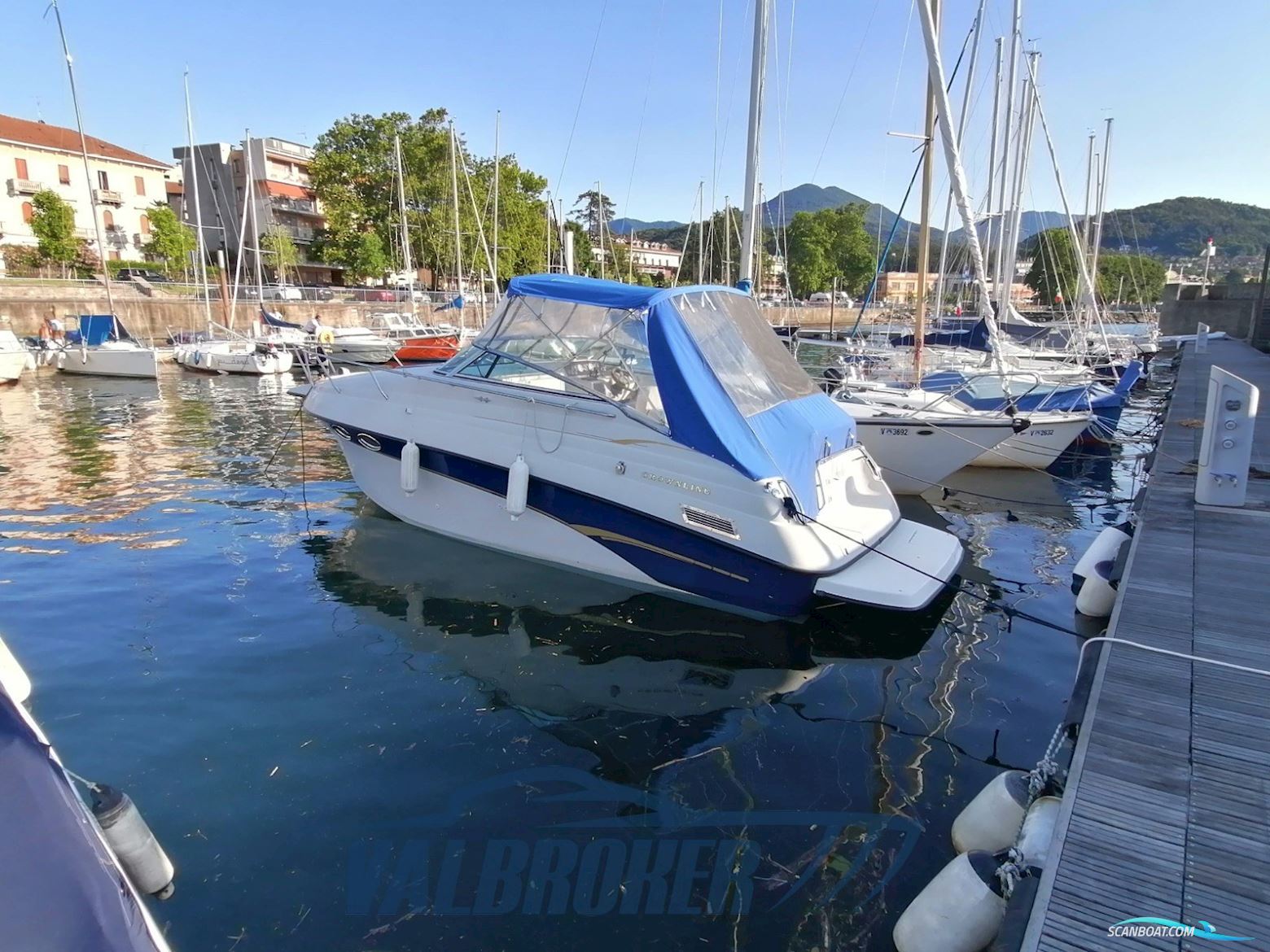 Crownline 268 CR