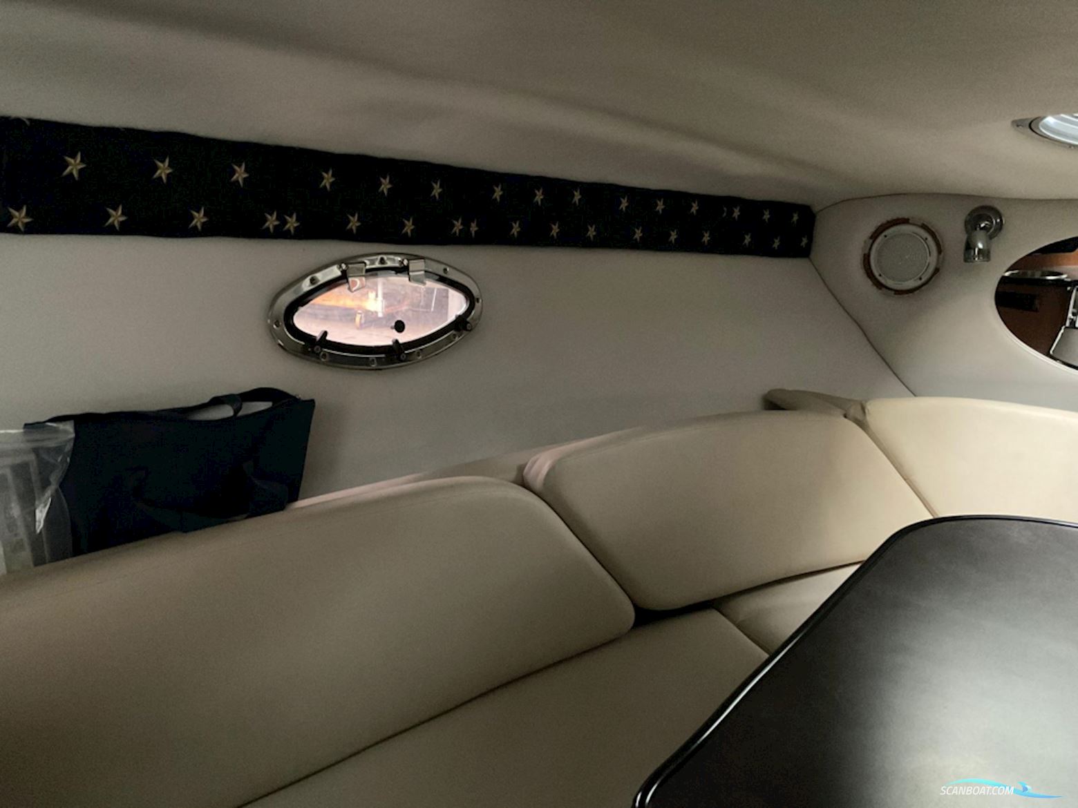 Crownline 275 Sport Cruiser