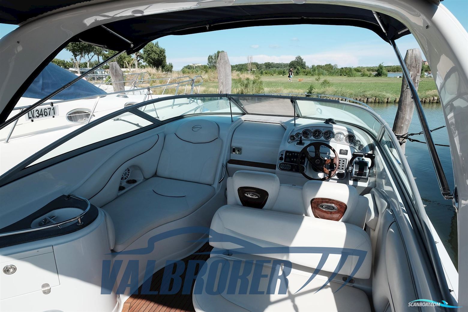 Crownline 315 Scr
