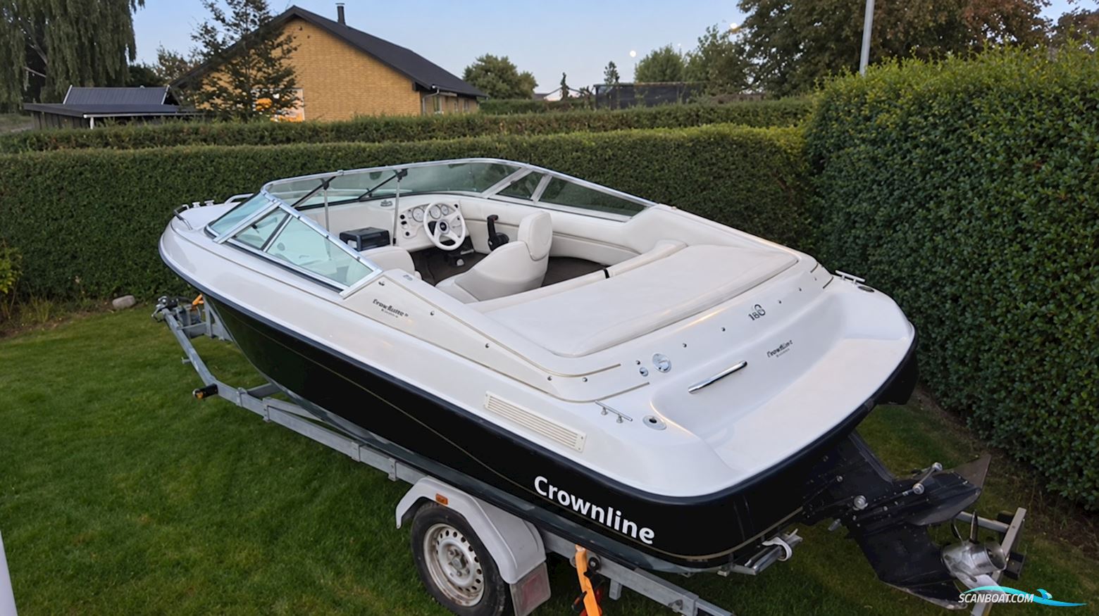 Crownline
