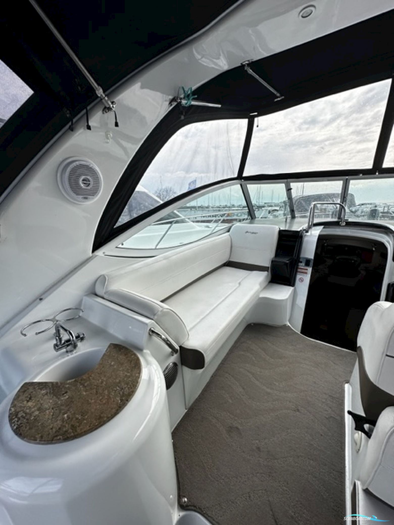 Cruiser Yacht 300 CXI