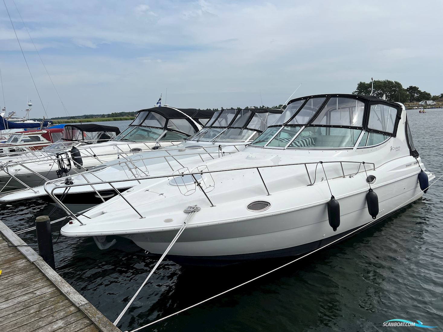 Cruisers Yacht Rouge 3075 Motorboten 1998, met Volvo Penta Kad 32 motor, Denemarken
