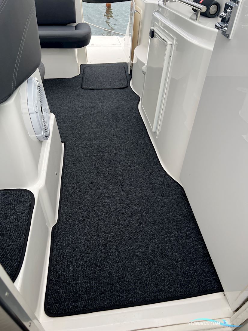 Cruisers Yacht Rouge 3075