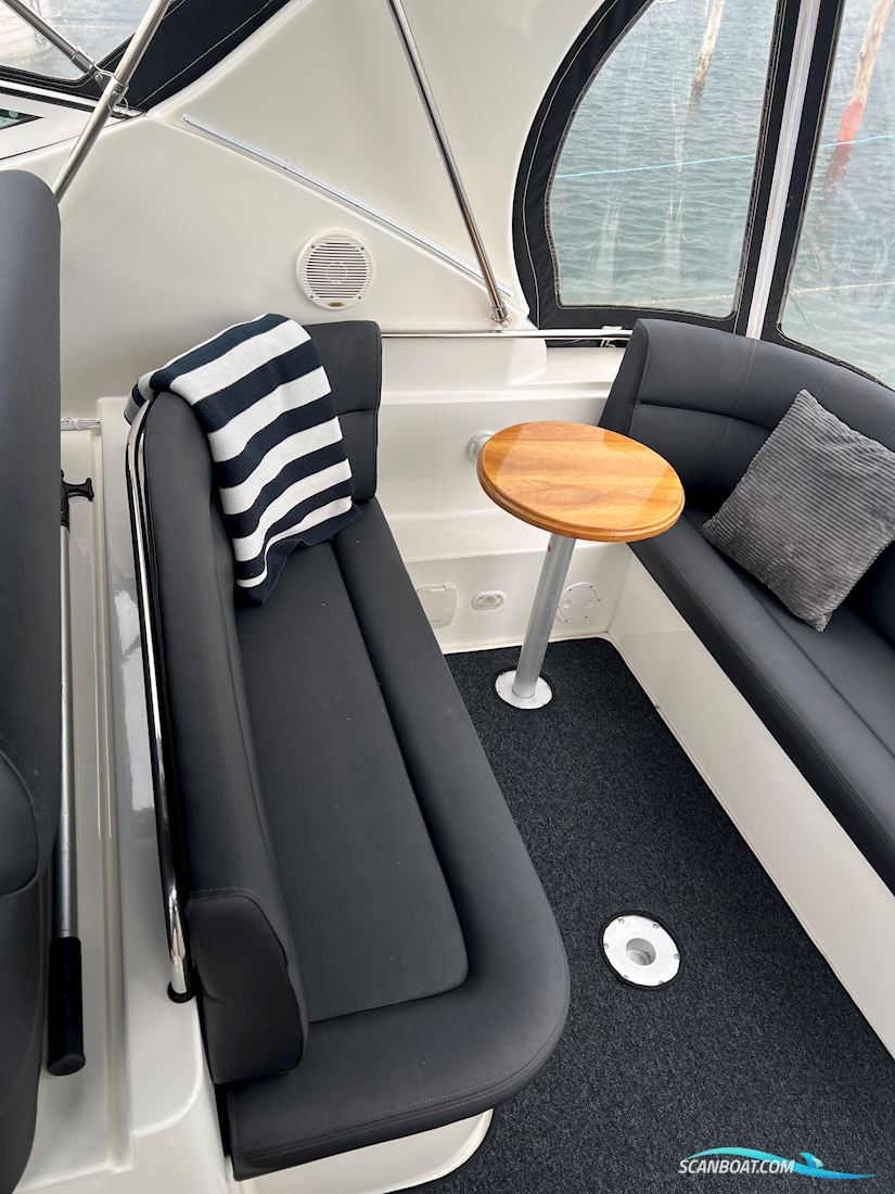 Cruisers Yacht Rouge 3075