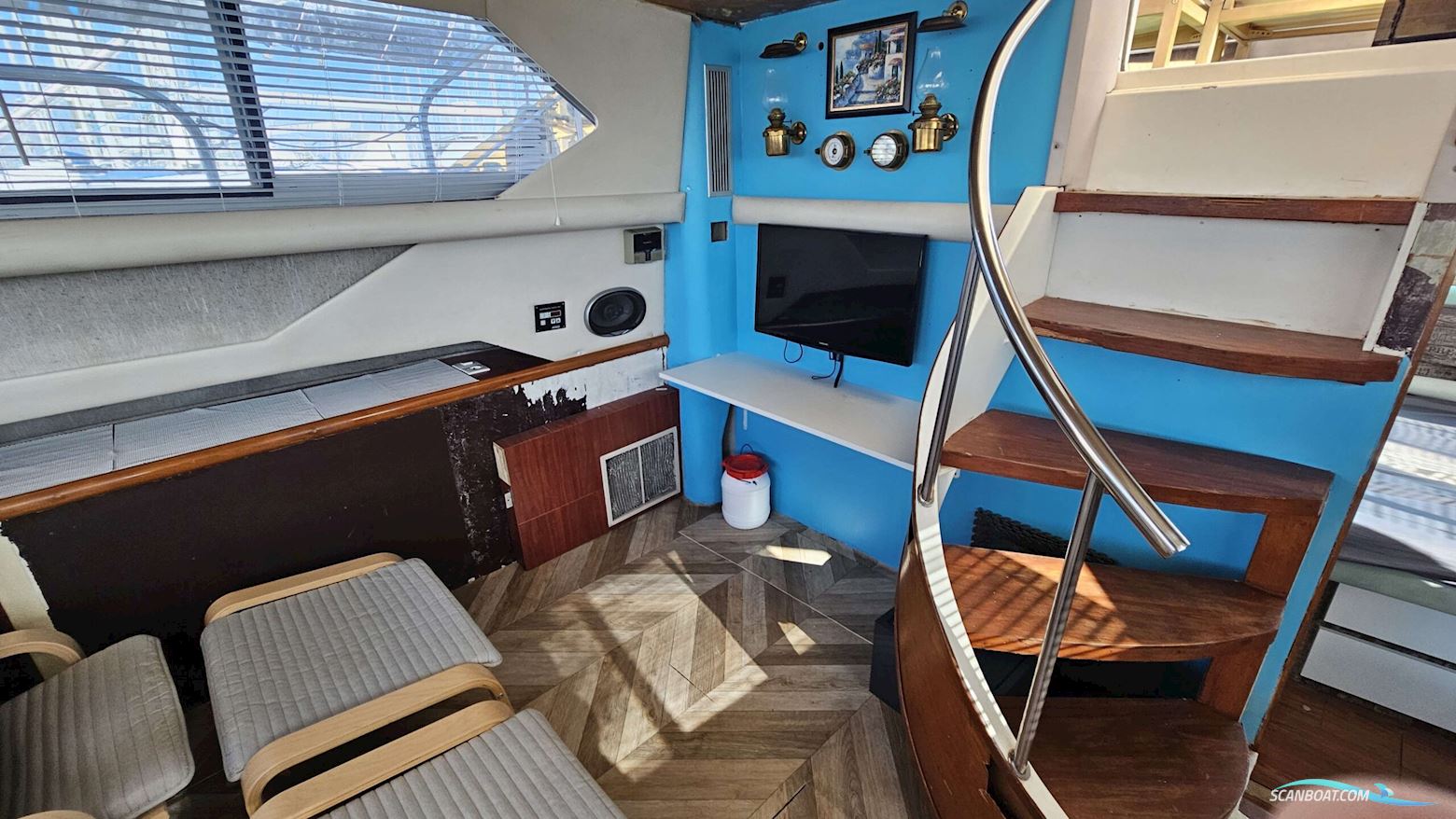 Cruisers Yachts 3850 Aft