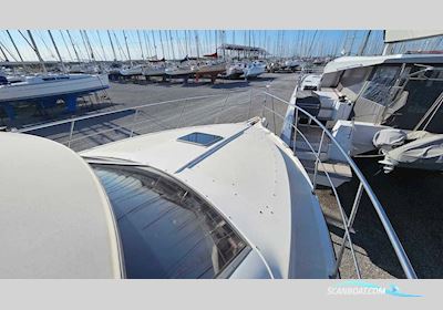 Cruisers Yachts 3850 Aft Motorboten 1991, met Volvo motor, France