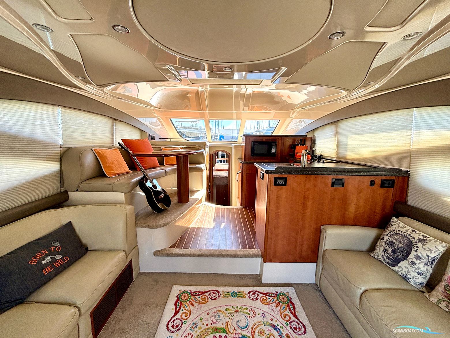 Cruisers Yachts 447 Sport Sedan