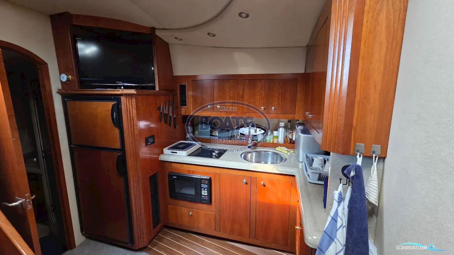 Cruisers Yachts CRUISERS 440