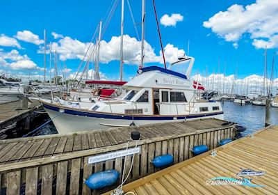 CT 35 Sun Deck Trawler Motorboten 1988, met Ford Lehman 2 x 90 HP motor, Denemarken