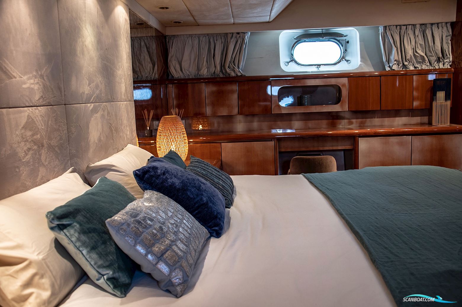 C.T.M. Milano Falcon 80