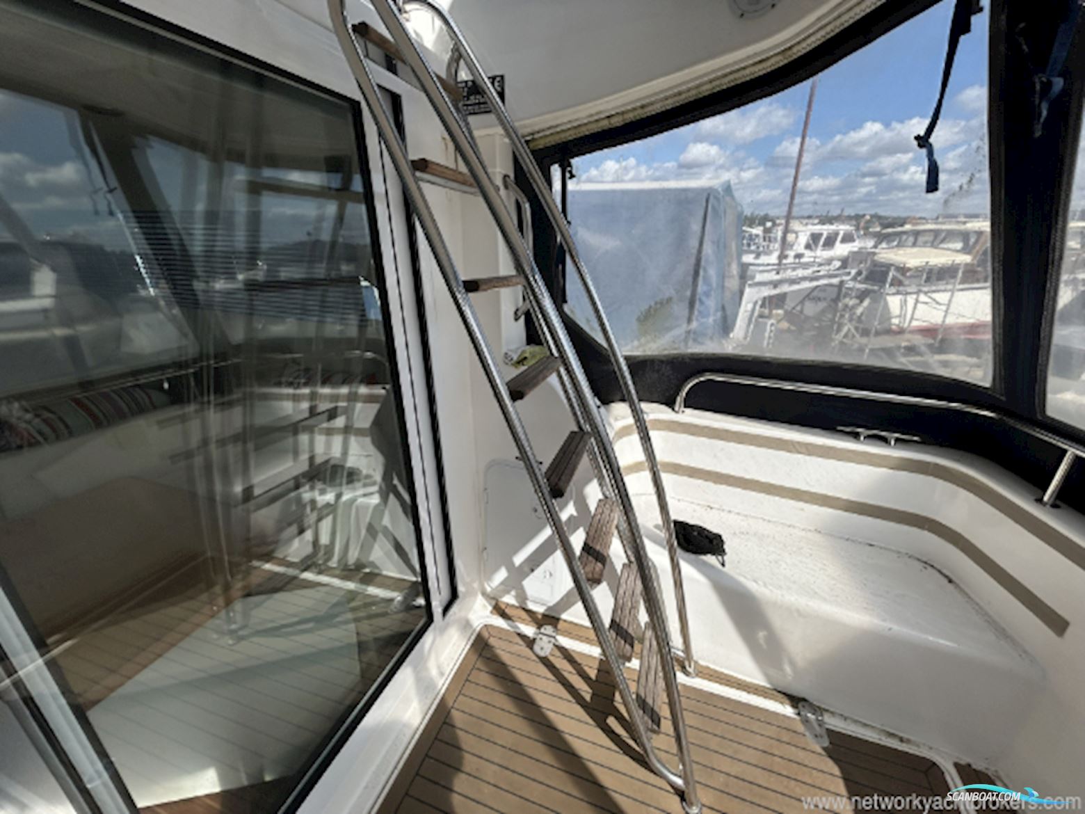 Custom Built Blackwater Motor Yachts 36 Flybridge