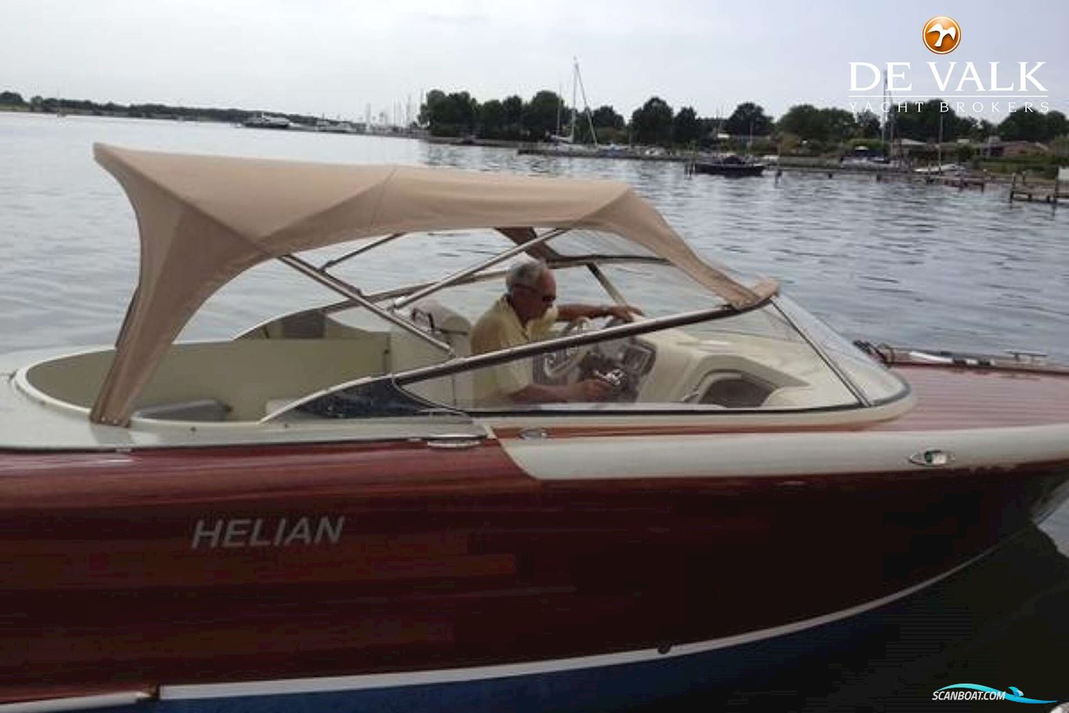 Custom Built Grp Daycruiser 9M