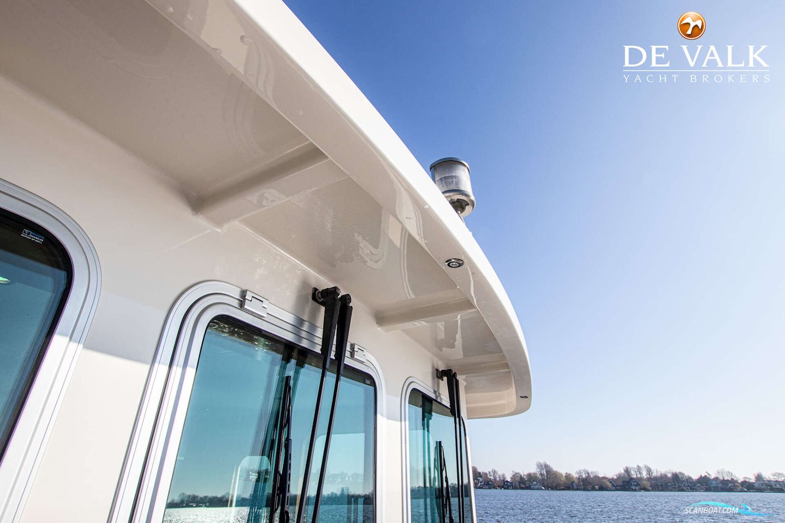 Custom Built Live Aboard 1800