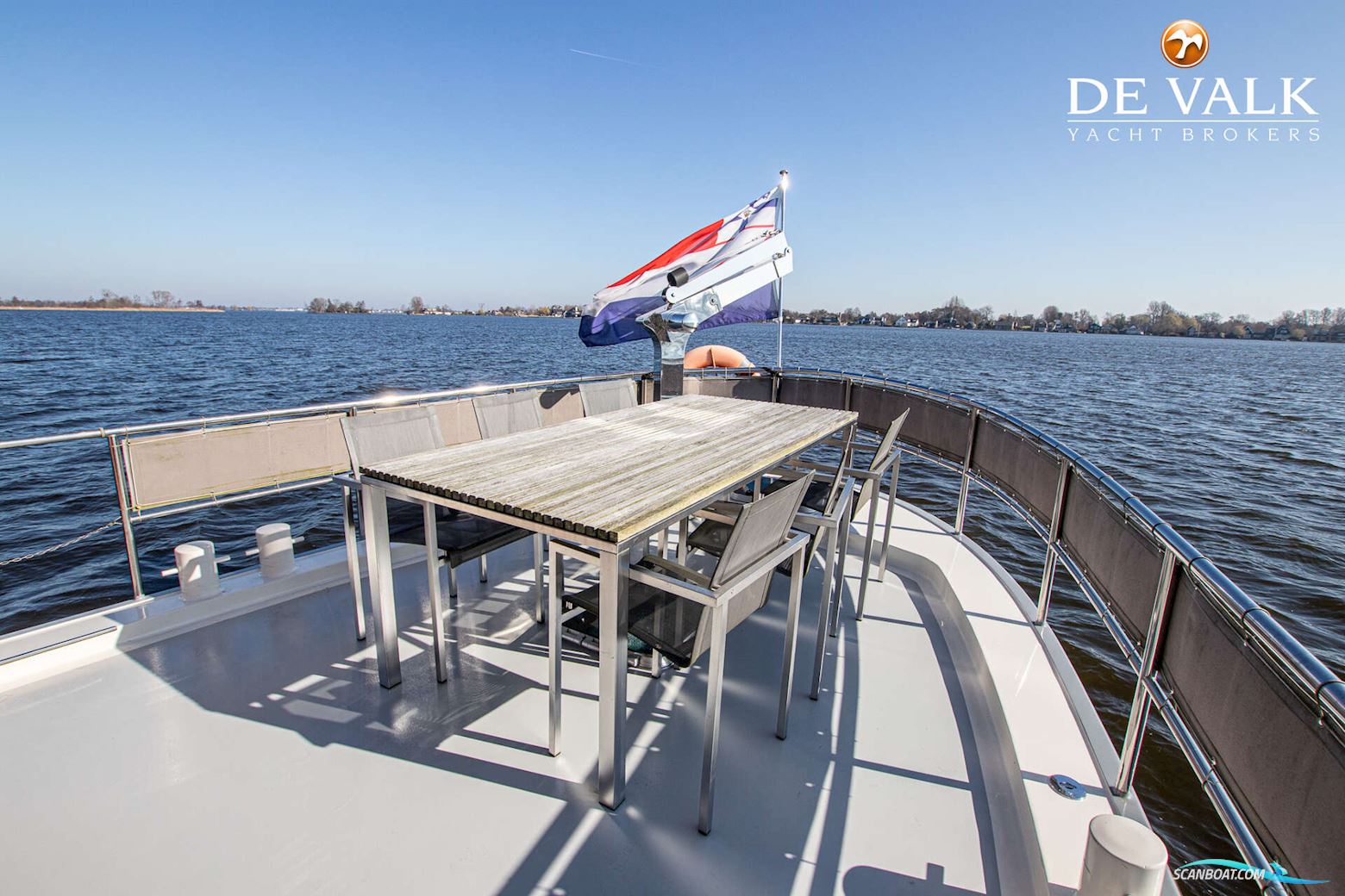 Custom Built Live Aboard 1800