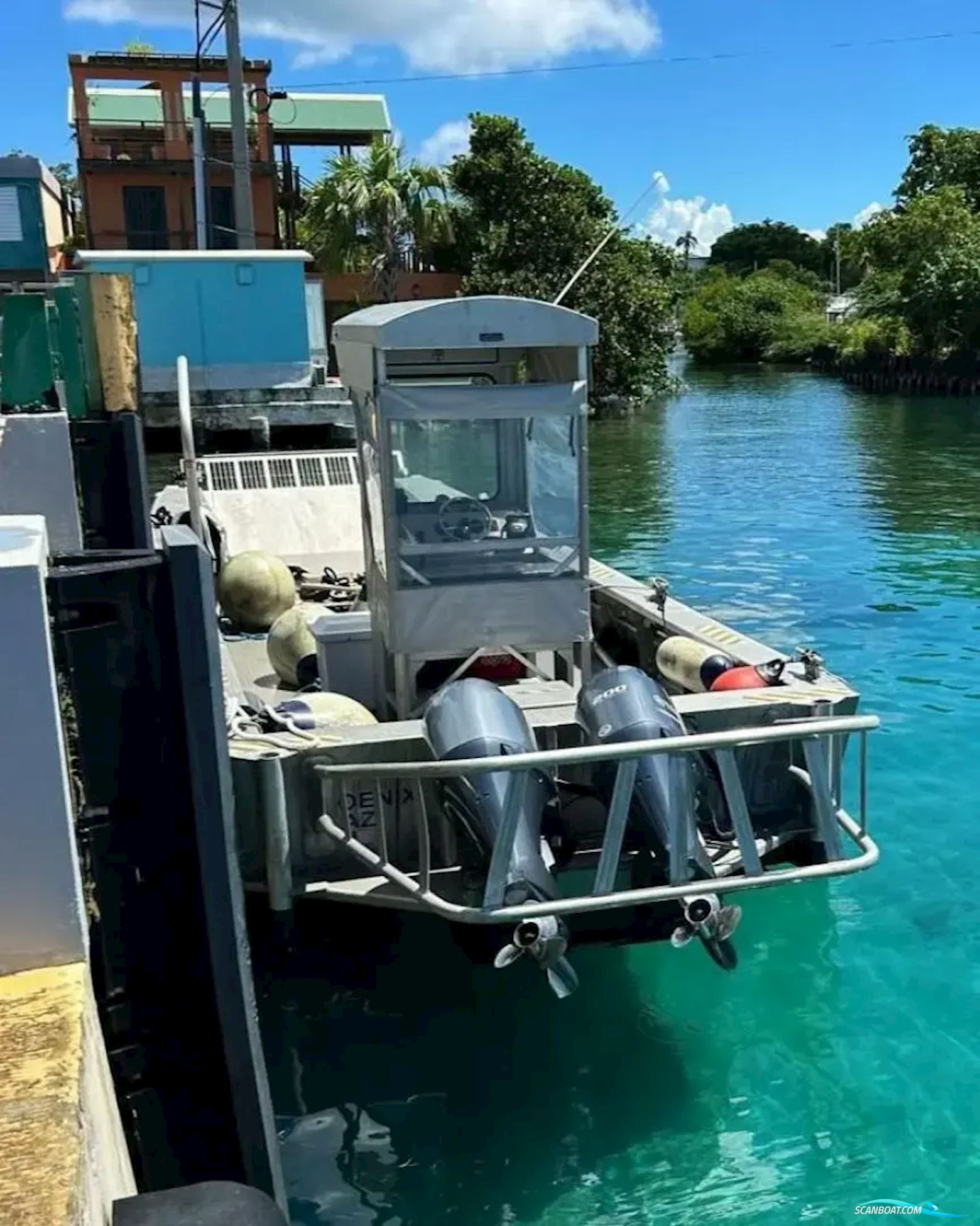 Custom Scully’s Aluminum Boats Inc. Model: 3612LC2