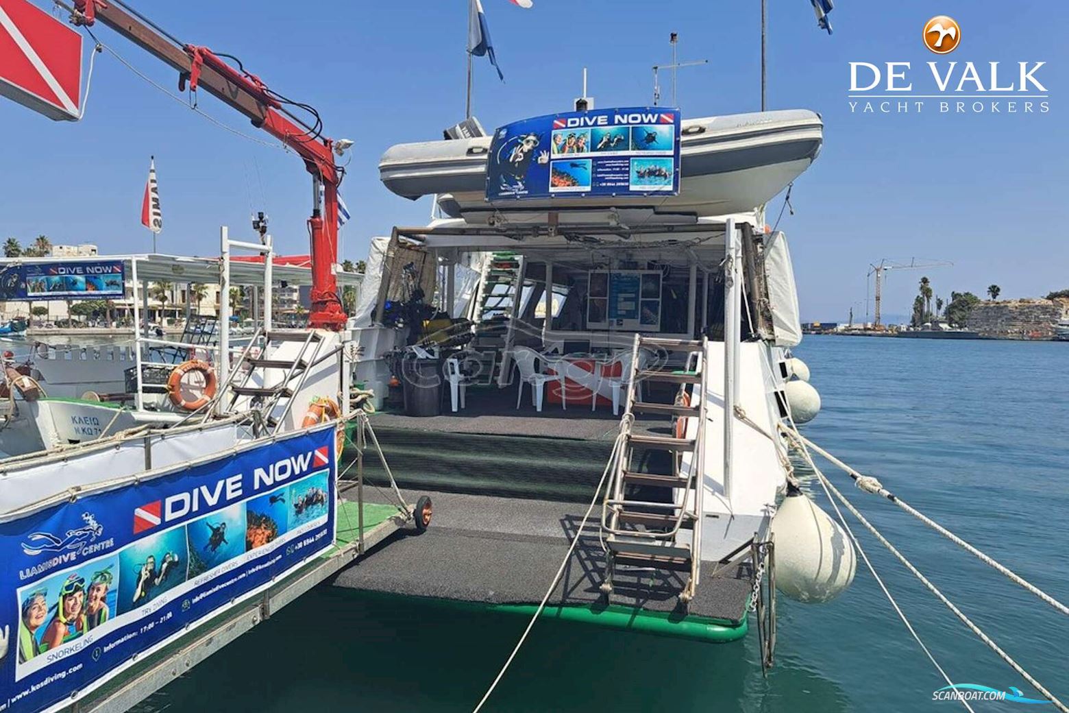 Day Passengers Ship Diving Boat 24 M