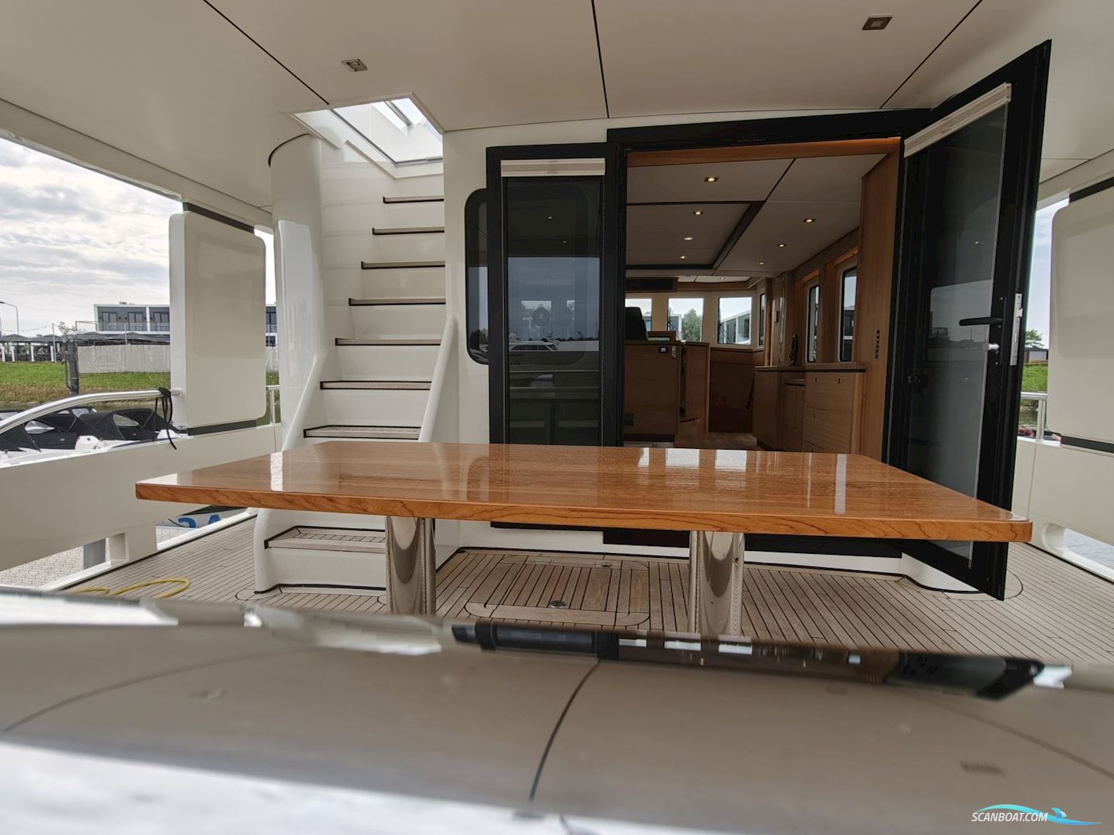 De Alm Grand Voyager 65