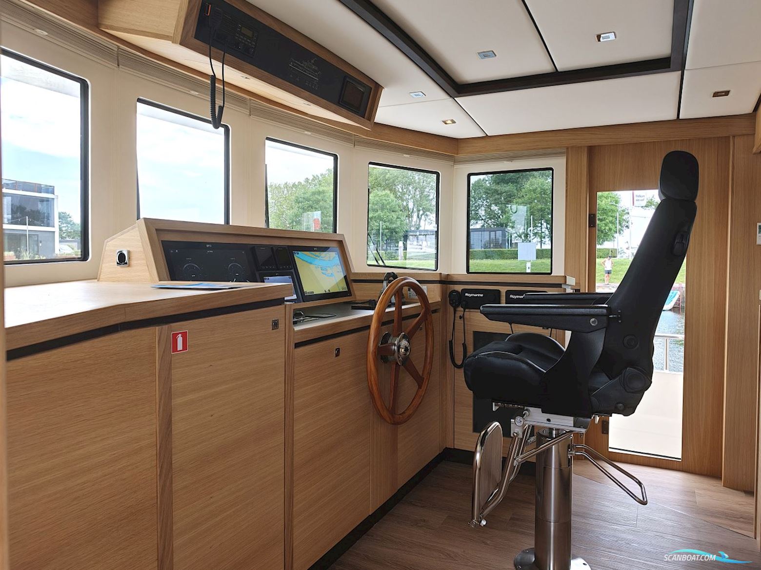 De Alm Grand Voyager 65