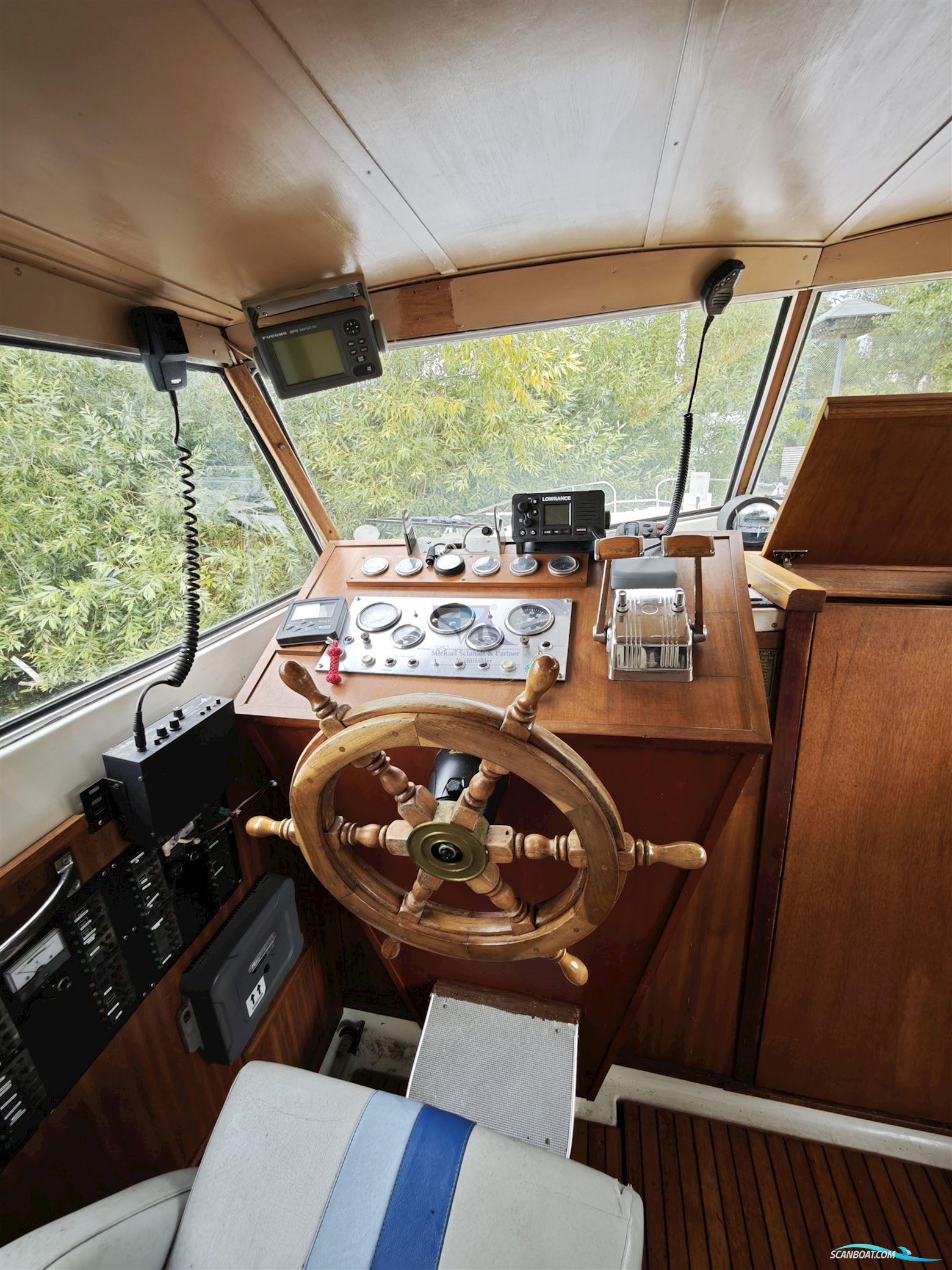 De Amer Amerglass 32 AK II