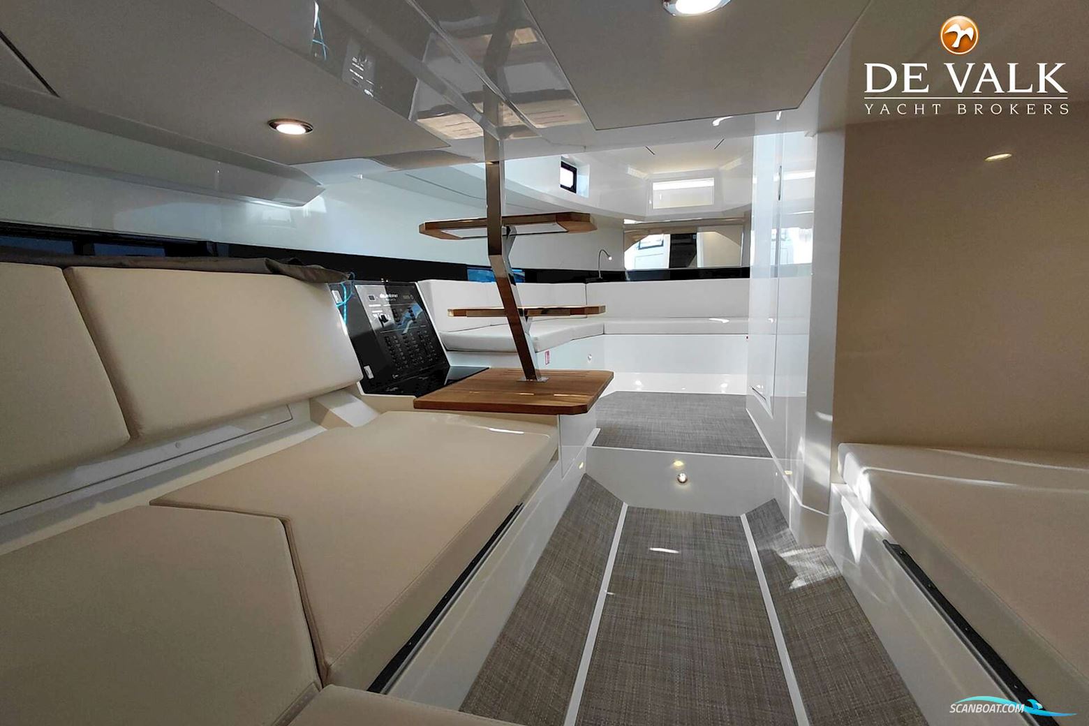 DE ANTONIO D36 Open HT