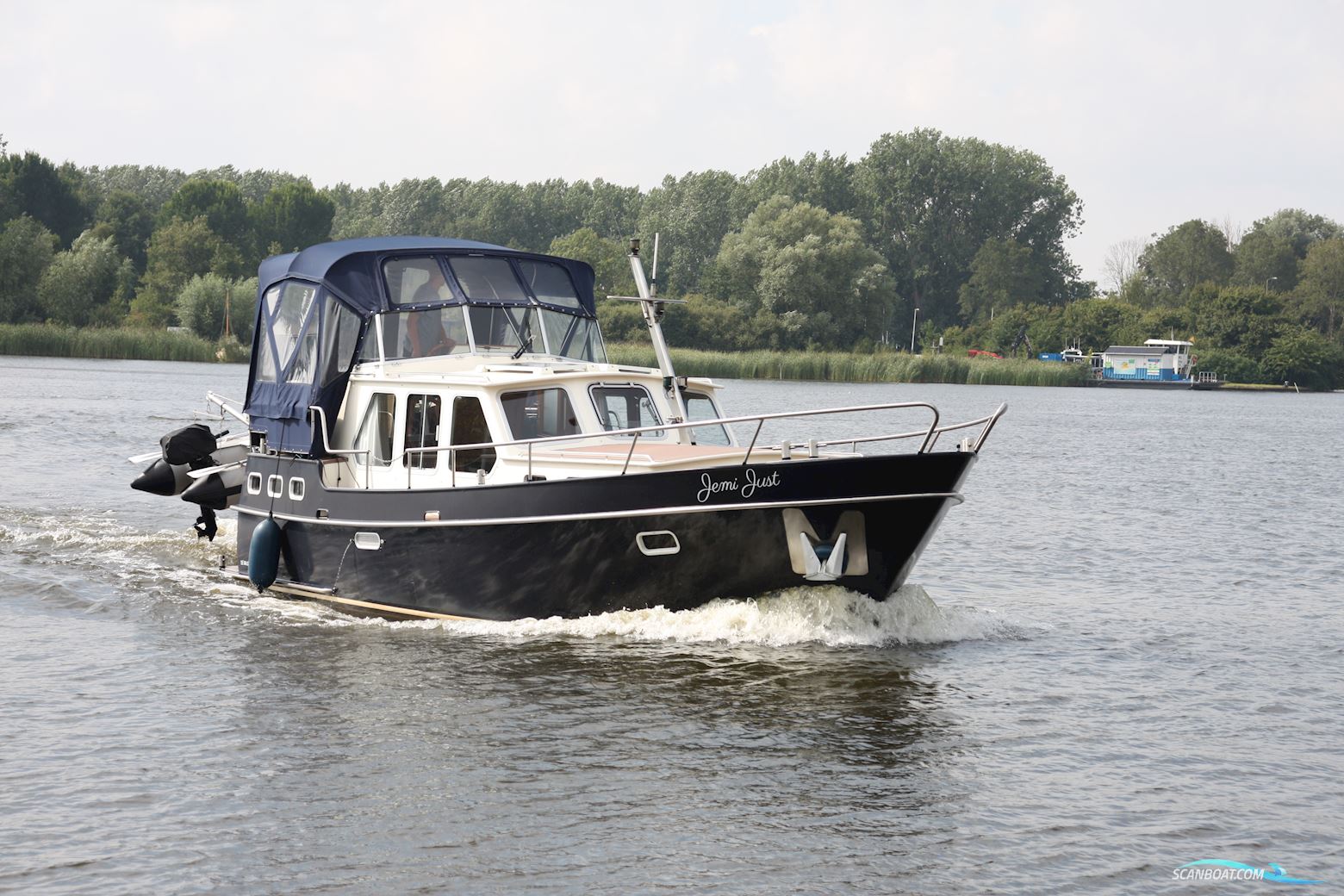 De Bruin Kotter Motorboten 1997, met Solé Diesel motor, The Netherlands