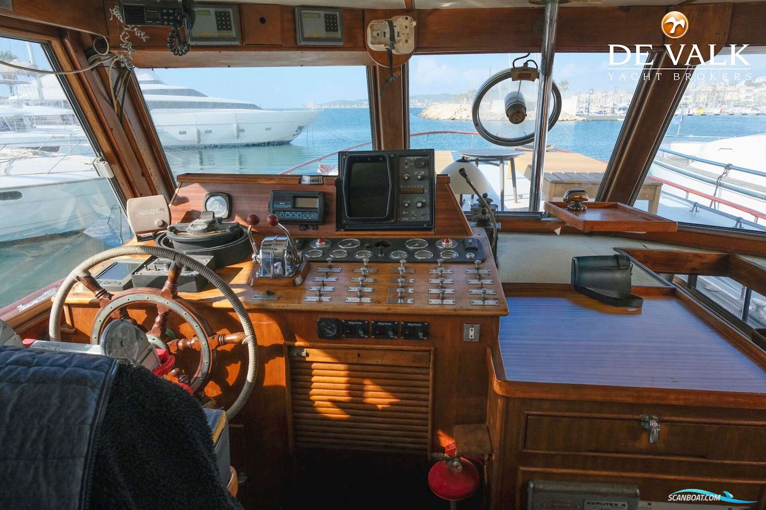 De Vries Lentsch 22M