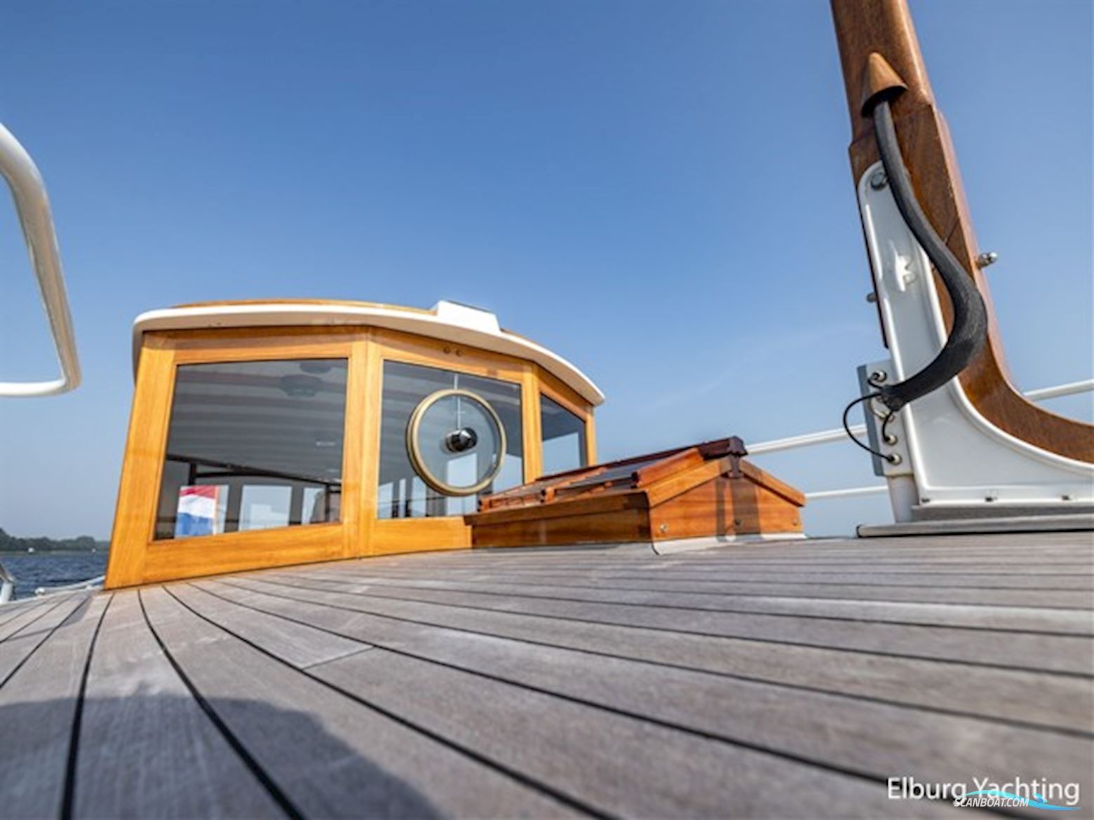 De Vries Lentsch Bromo - Full refit 