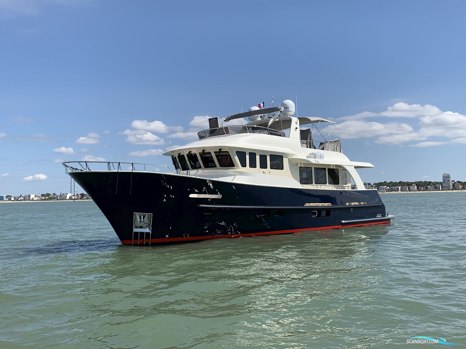 Delfino 60