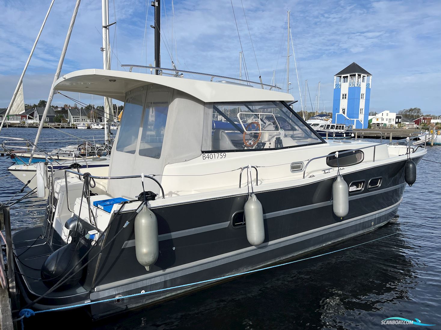 Delphia 1050 Motorboten 2012, met Nanni 4-80 motor, Denemarken