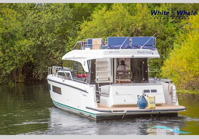 Delphia 11 Flylounge Motorboten 2022, met Yanmar motor, United Kingdom